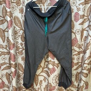 Zamora Figs scrub pants